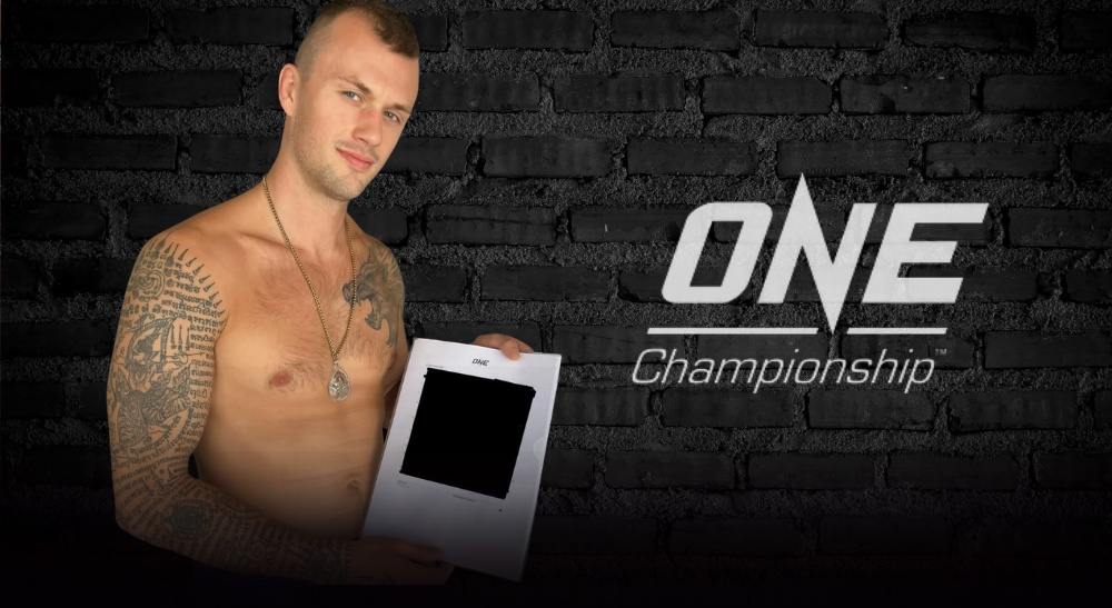 Jonathan Larsson ONE Championship