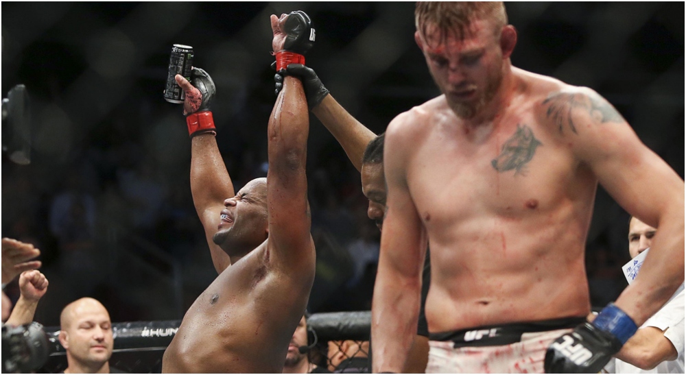 Daniel Cormier och Alexander Gustafsson 1 Maximum Sports